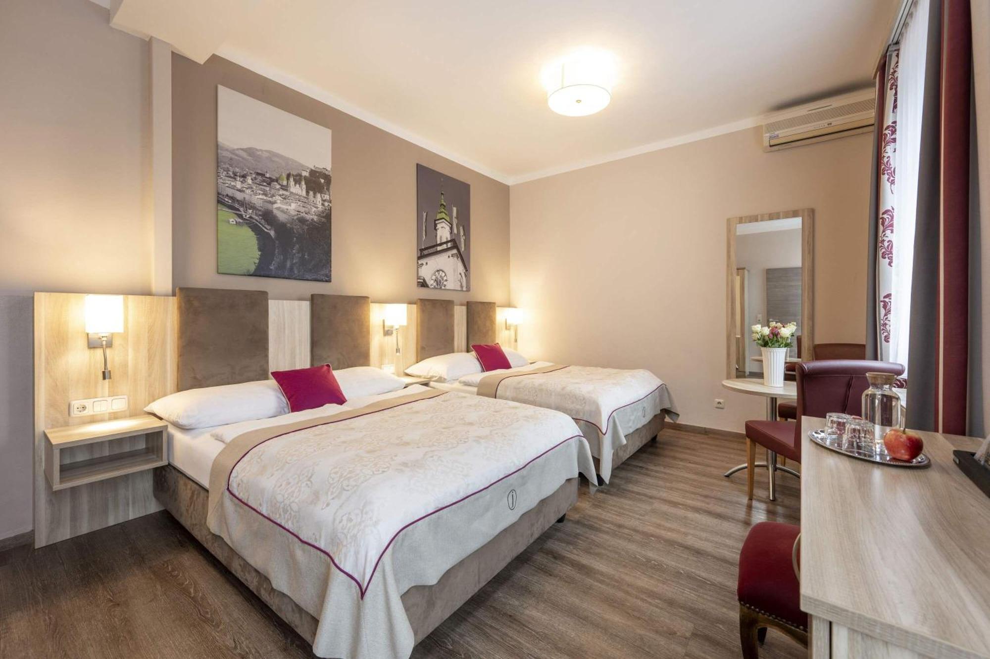Hotel Junior By Max 70 Salzburg Ngoại thất bức ảnh